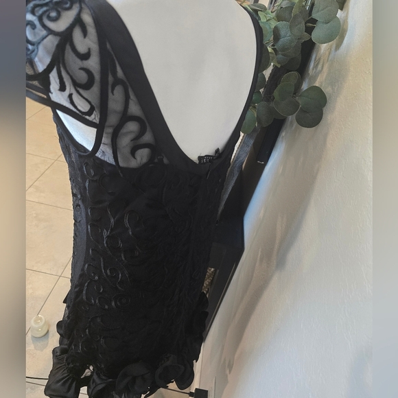 Guess Black Ruffled Sheath Mini Dress Size 2 - Picture 7 of 11